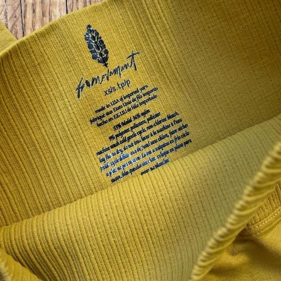 Free People Movement Good Karma Leggings Size XS/S NEW - Picture 10 of 12